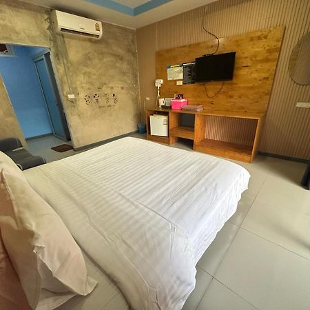 Jingle Bells Resort Ko Lan Dış mekan fotoğraf